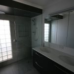 bathroom-hillside-1