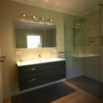 bathroom-montmorency-1