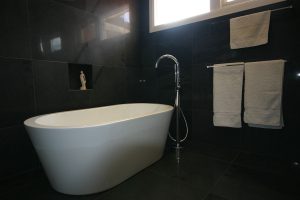 bathroom-thornbury-1
