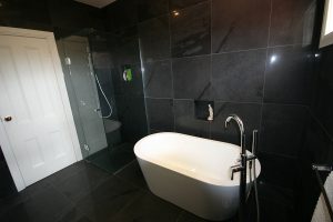 bathroom-thornbury-2